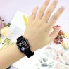 Fashion LED-Digitaluhr mit Silikonarmband 12-Stunden-Anzeige Black
