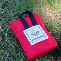 Ultraleicht Picknickdecke, Stranddecke, Outdoor Decke für Strand, Picknick, Camping und Wandern, 70 x 110 cm Rot