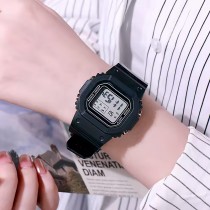 Quadro Digitaluhr mit Silikonarmband Schwarz