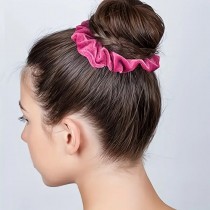 10 Stück Samt Scrunchies – Weiche Haargummis Velvet Elegance