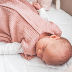 Julius Zöllner Musselin Sommerschlafsack – Grösse 80 Dusty Rose