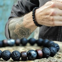 Elastisches Perlen Armband Lava Rock